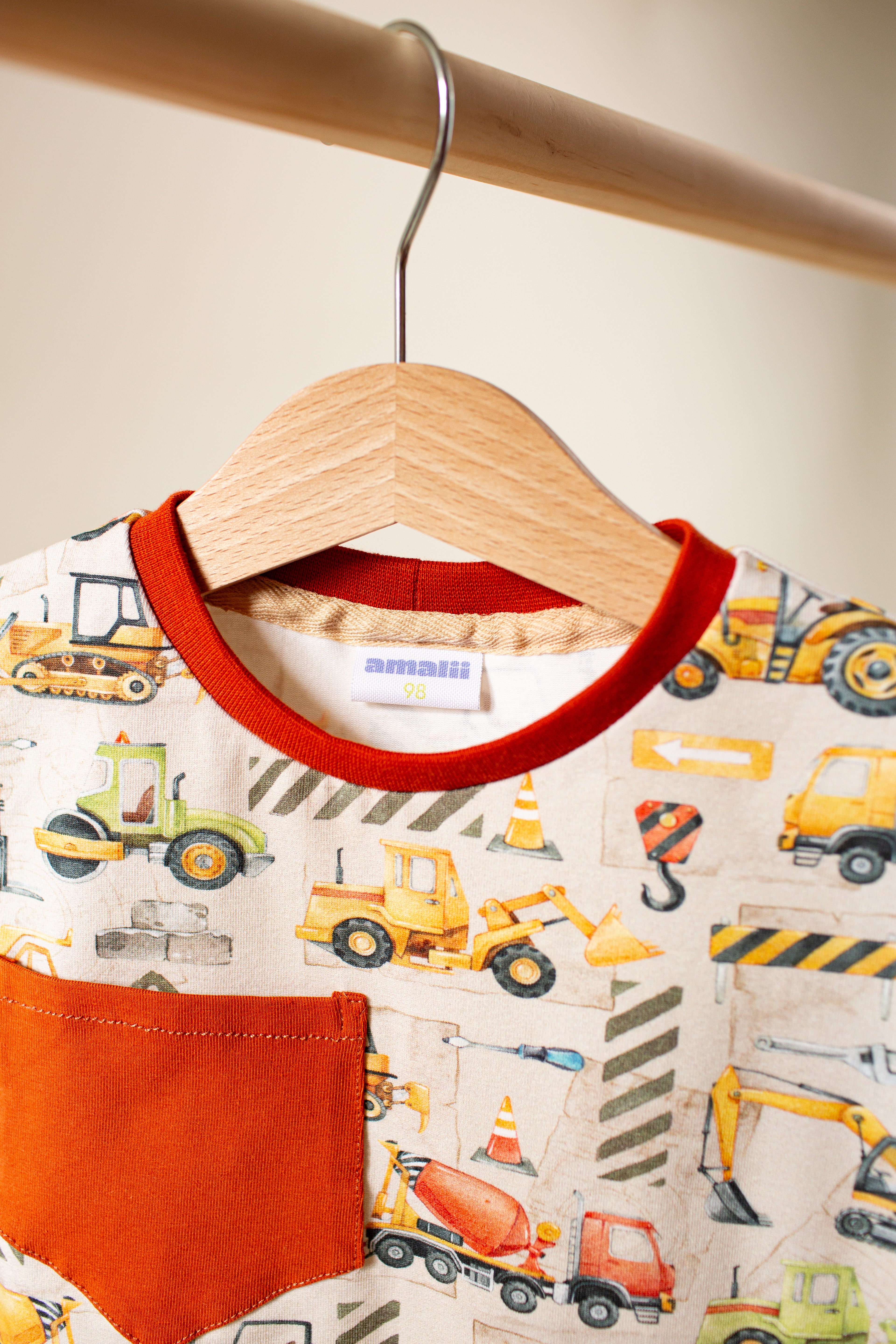 T-shirt with tractor equipment