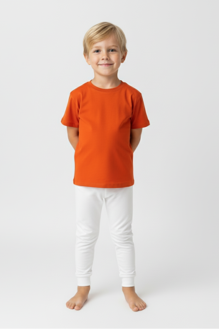 Oranžas krāsas T-krekls